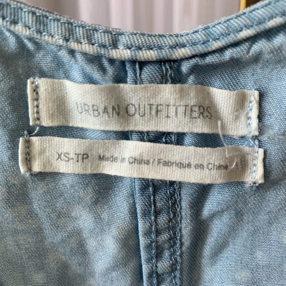 Urban Outfitters chambray Romper - Picture 3 of 4